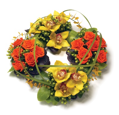 Mixed wreath grouped design