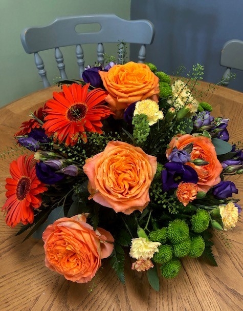 Posy bowl arrangement