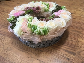 Pave textured wreath