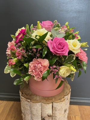 Florist Choice pink Hatbox