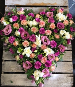 Pink & white mixed heart