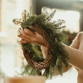 Duncombe Arms, Waresley Wreath Workshop  saturday 5th December